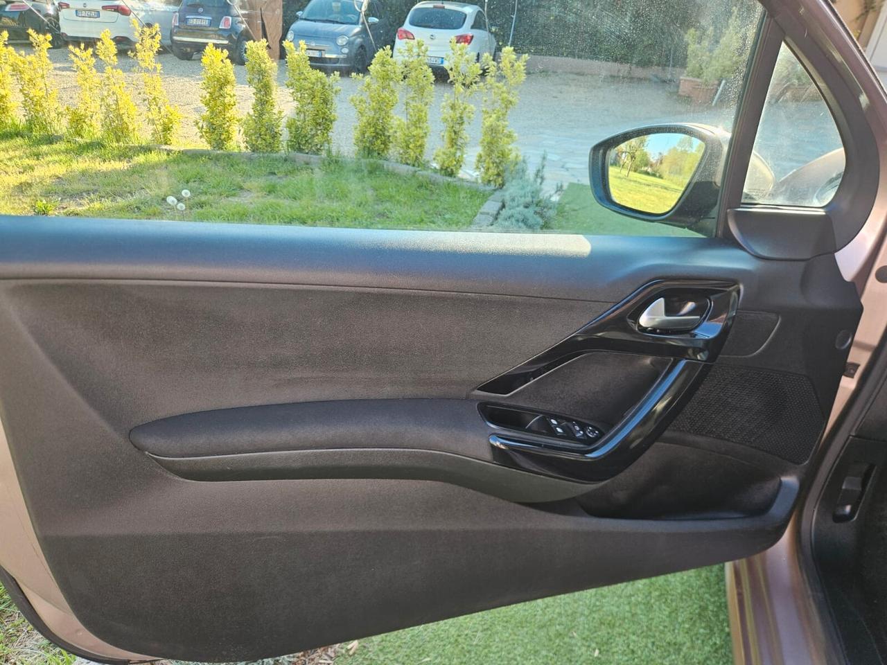 Peugeot 208 1.2 VTi 82 CV 3 porte Active