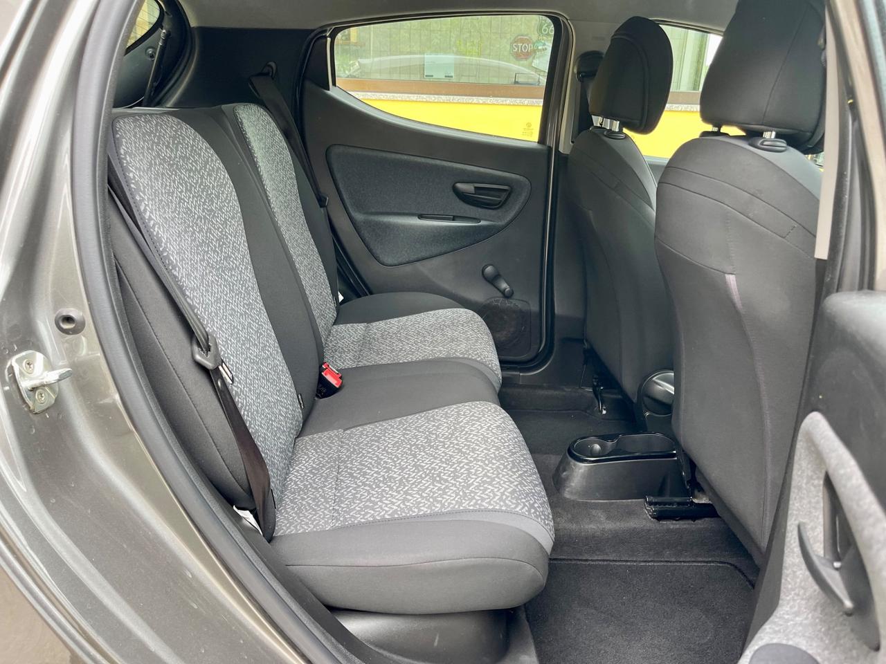 Lancia Ypsilon 0.9 TwinAir OK NEOPATENTATI UNIPROPIETARIO