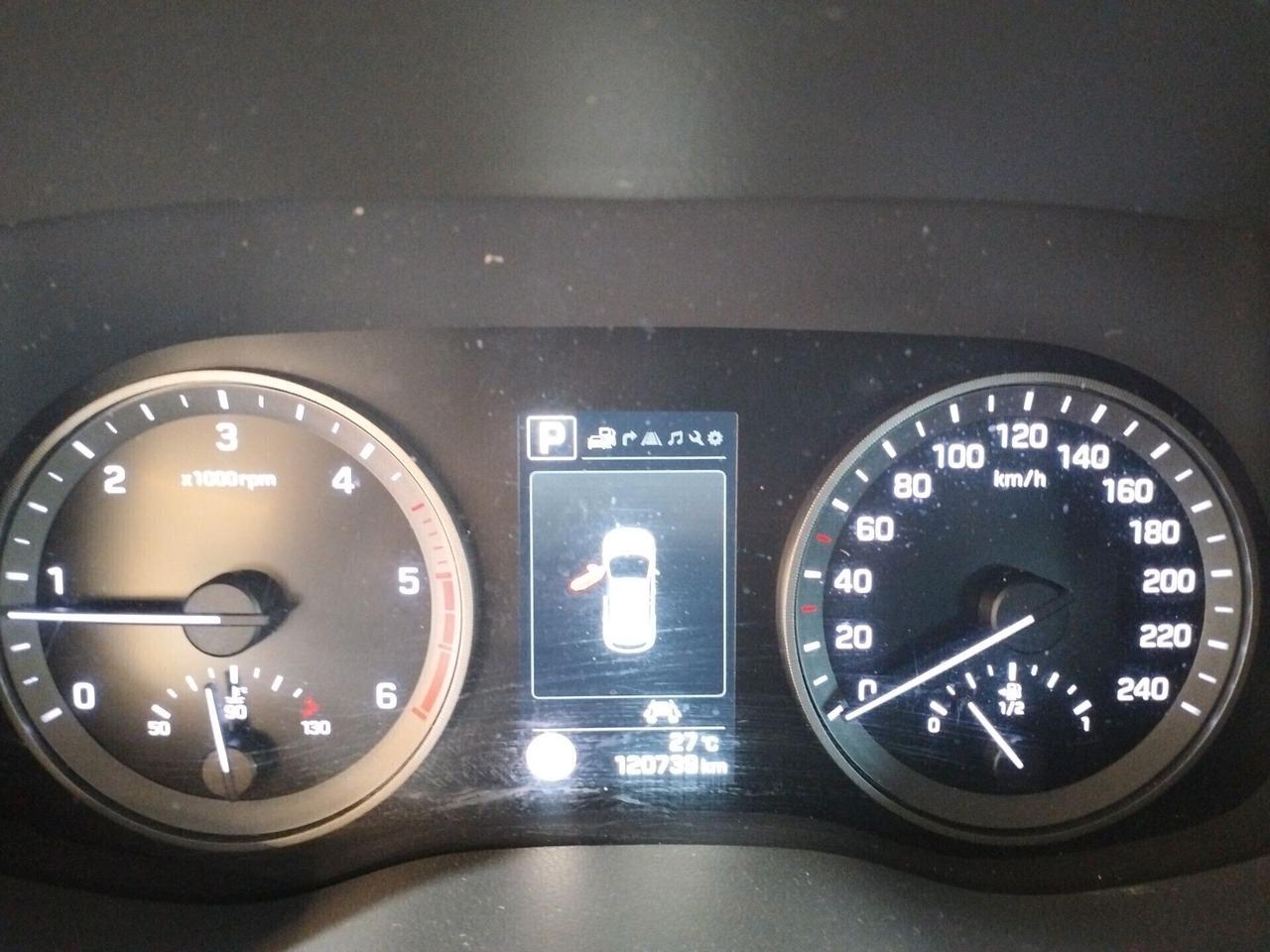 Hyundai TUCSON 1.7 crdi Xpossible 2wd 141cv dct