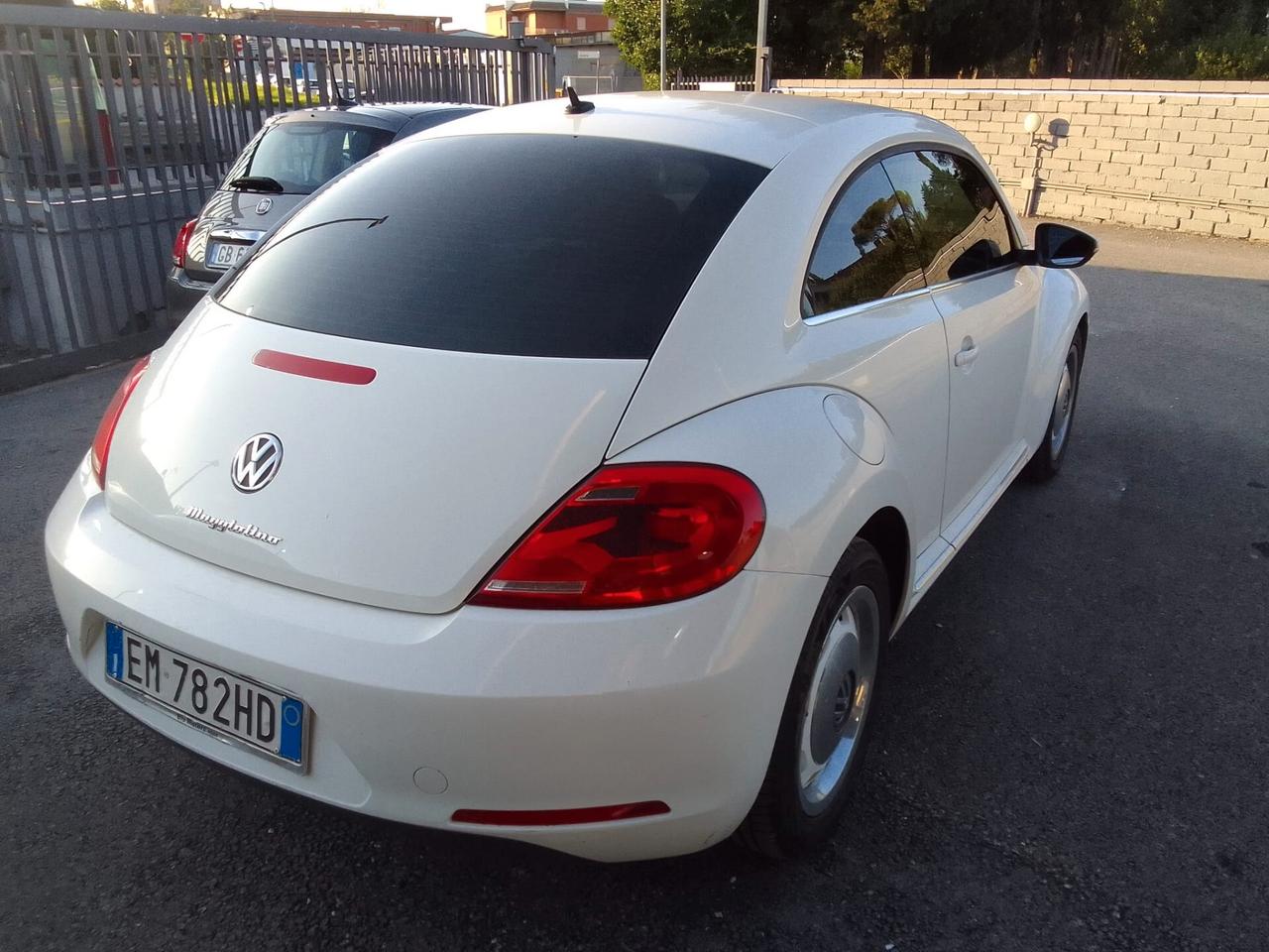 Volkswagen Maggiolino 1.6 TDI Design