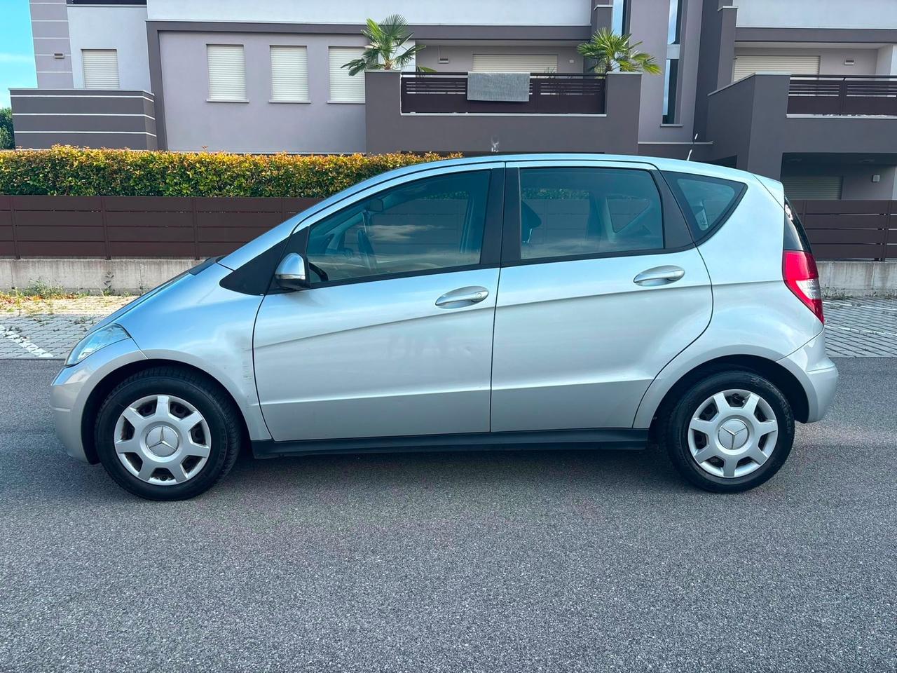 Mercedes-benz A 150 BlueEFFICIENCY berlina
