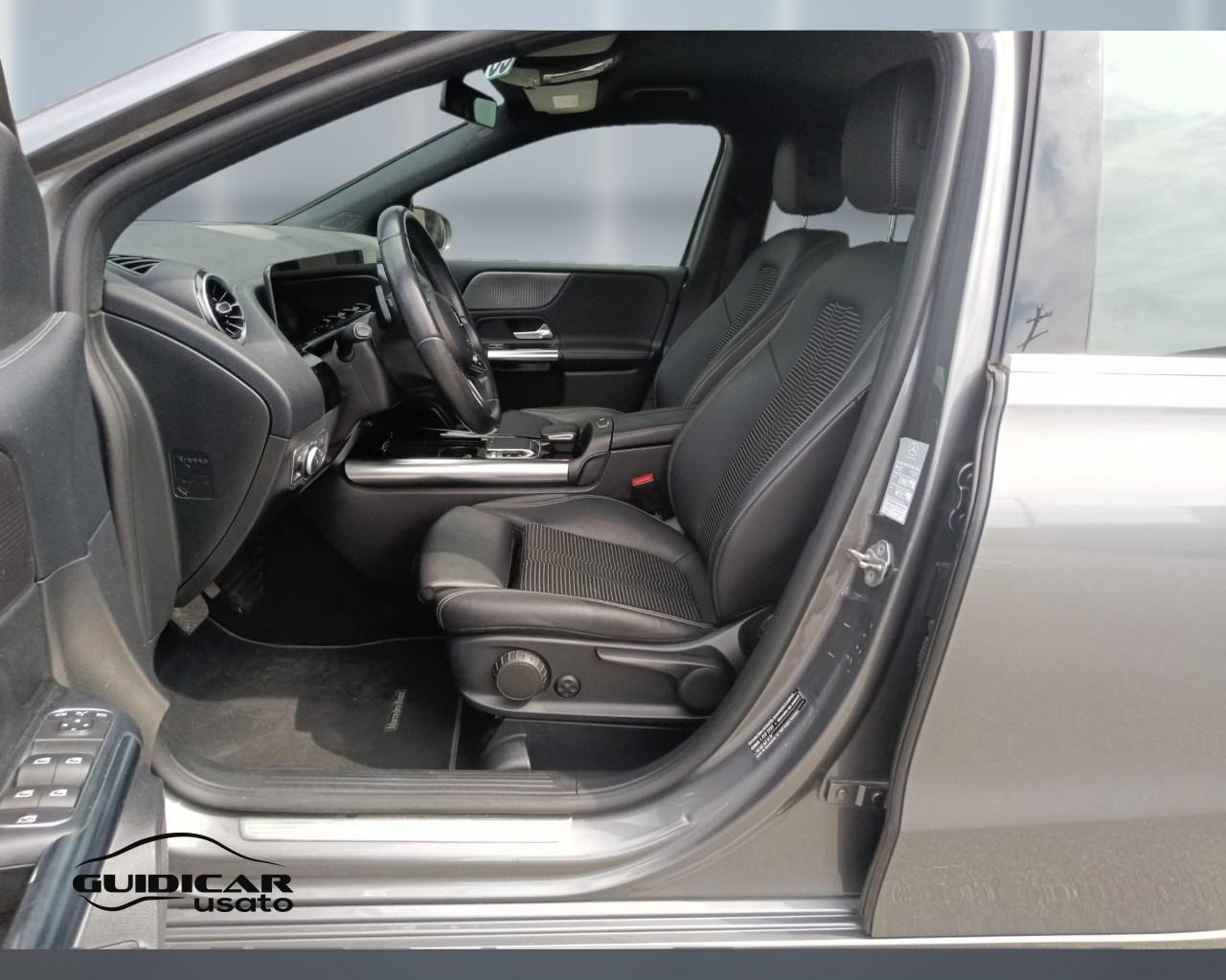 Mercedes-Benz Classe B - W247 2018 - B 180 d Sport Plus auto