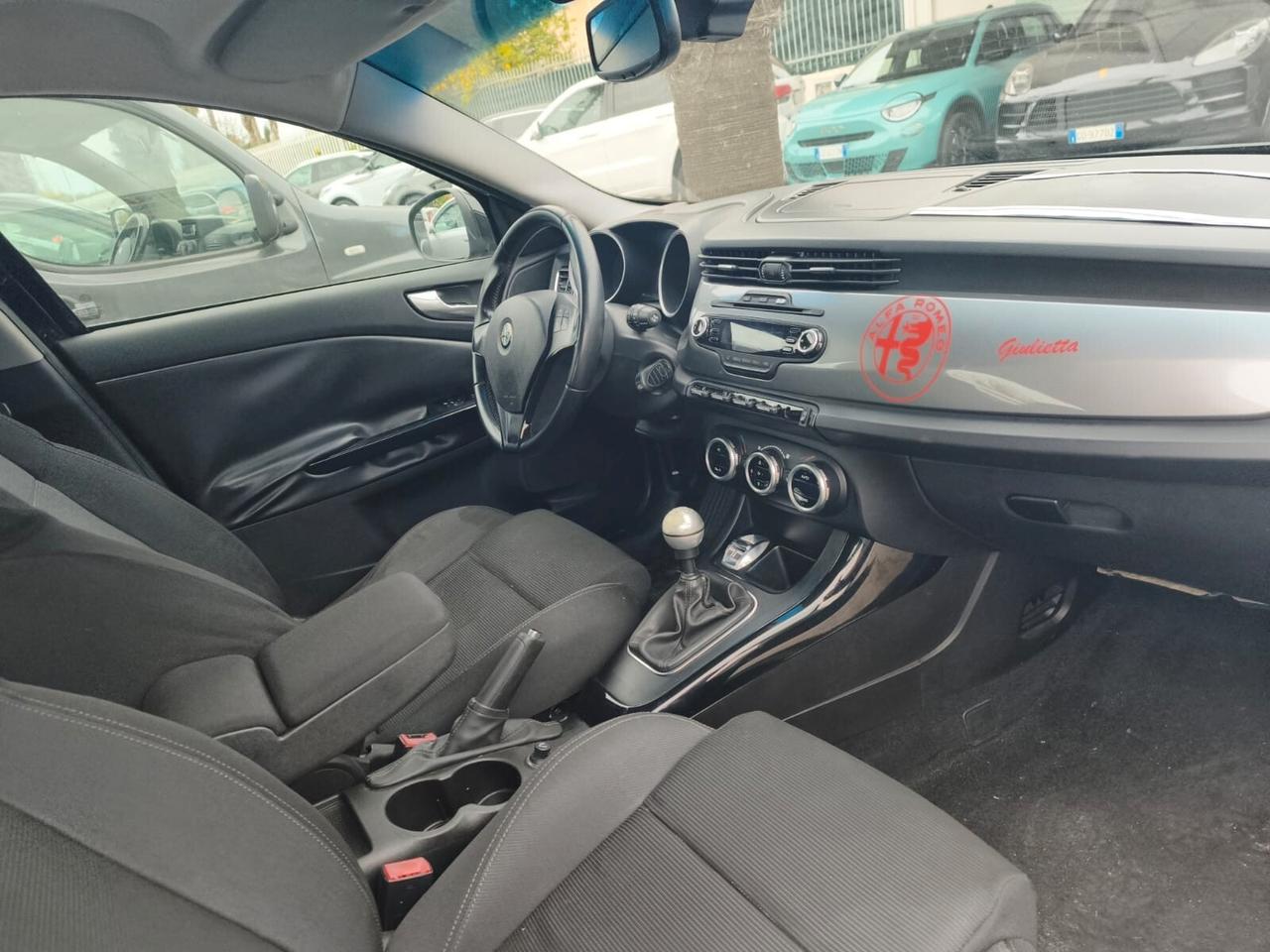 Alfa Romeo Giulietta 1.6 JTDm-2 105 CV Distinctive