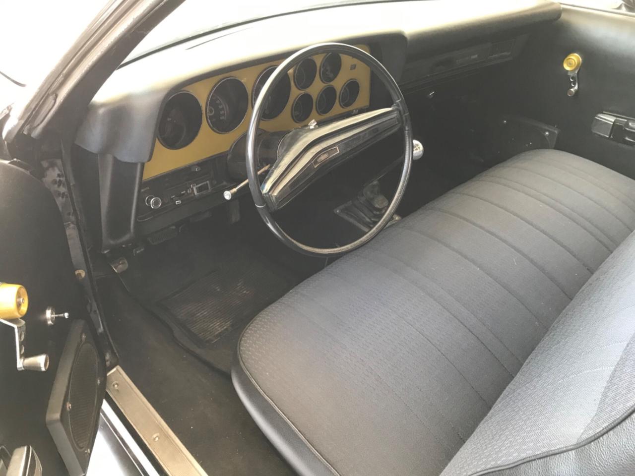 Ford Gran Torino Black & Gold