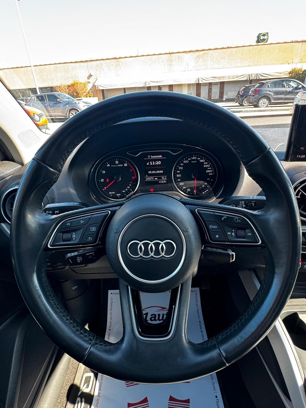 Audi Q2 30 TFSI Business