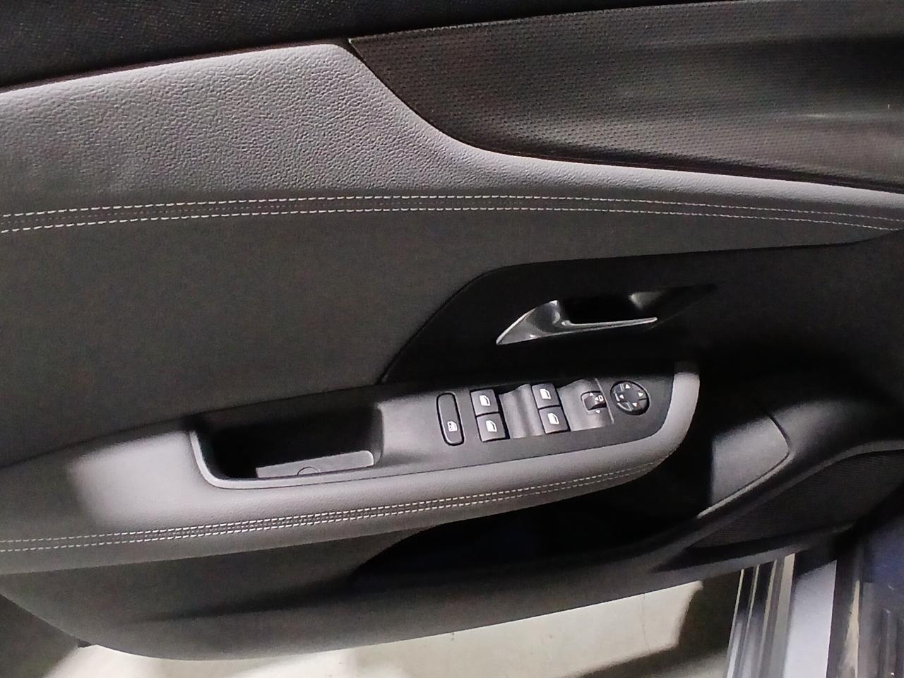 Opel Mokka 1.2 Turbo Elegance 100cv