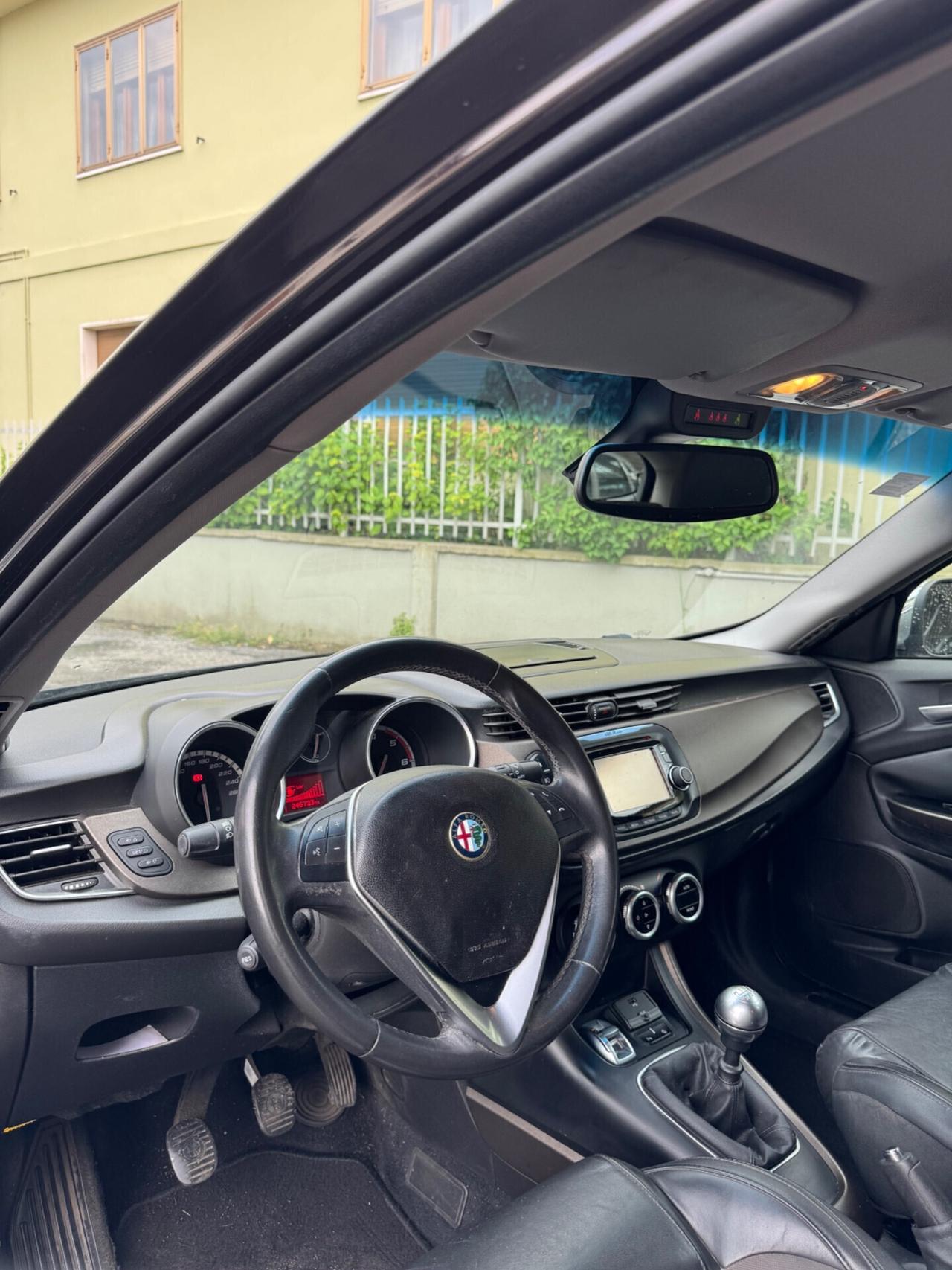 Alfa Romeo Giulietta 2.0 JTDm-2 150 CV Exclusive