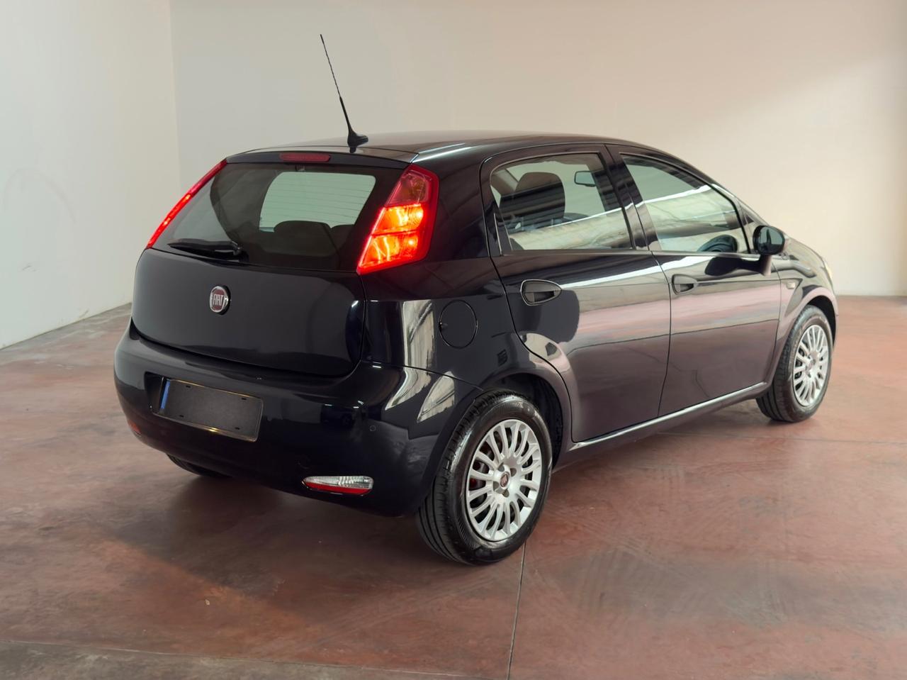 Fiat Punto 1.3 MJT II S&S 95 CV 5 porte Street