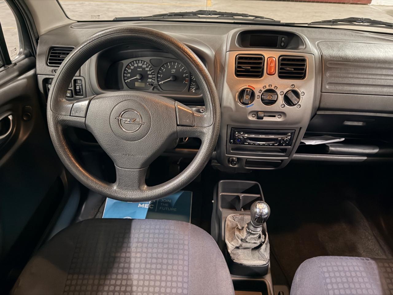 Opel Agila 1.2 16V Club