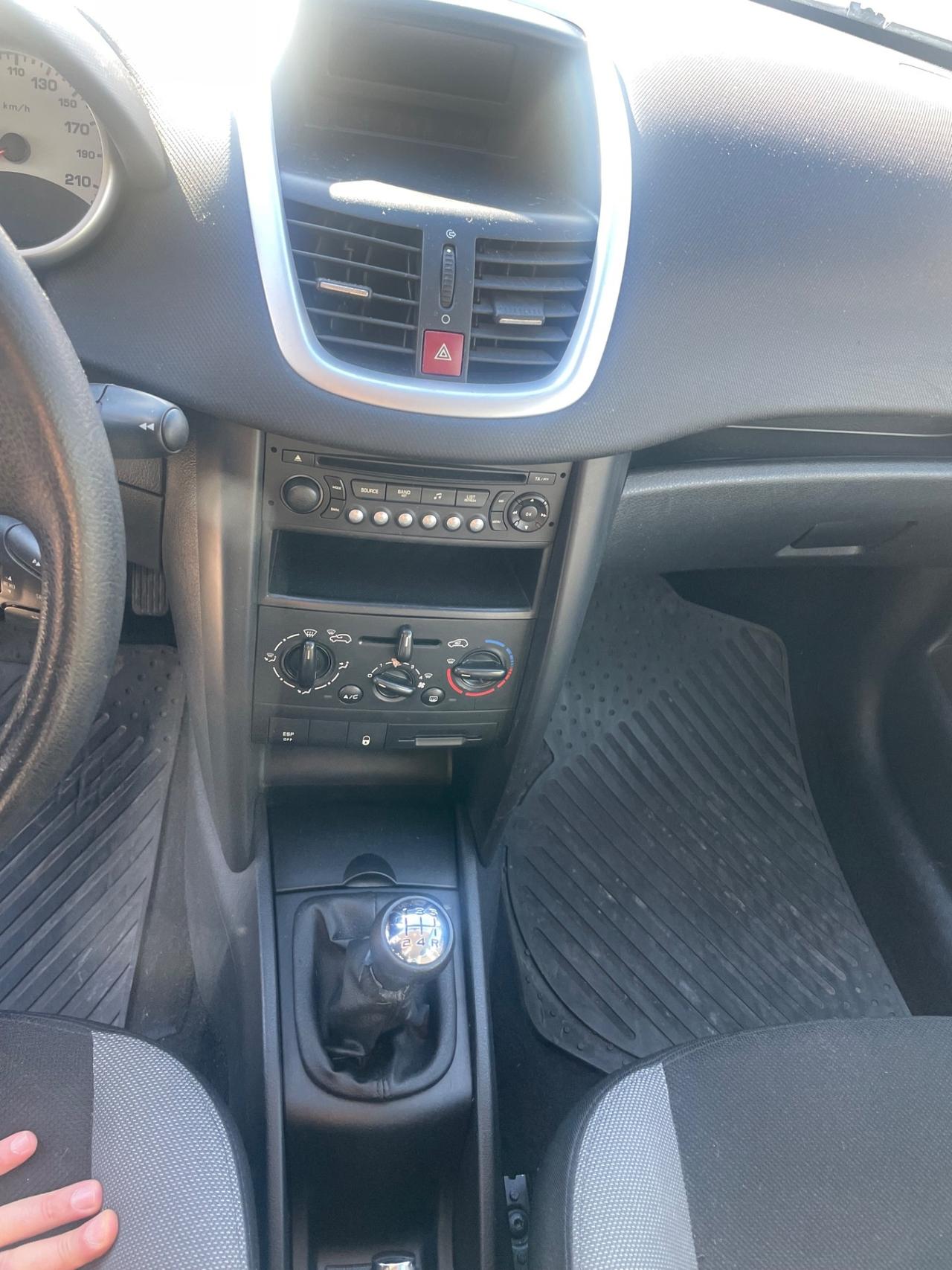 Peugeot 207 1.4 VTi 95CV 5p. Energie Sport