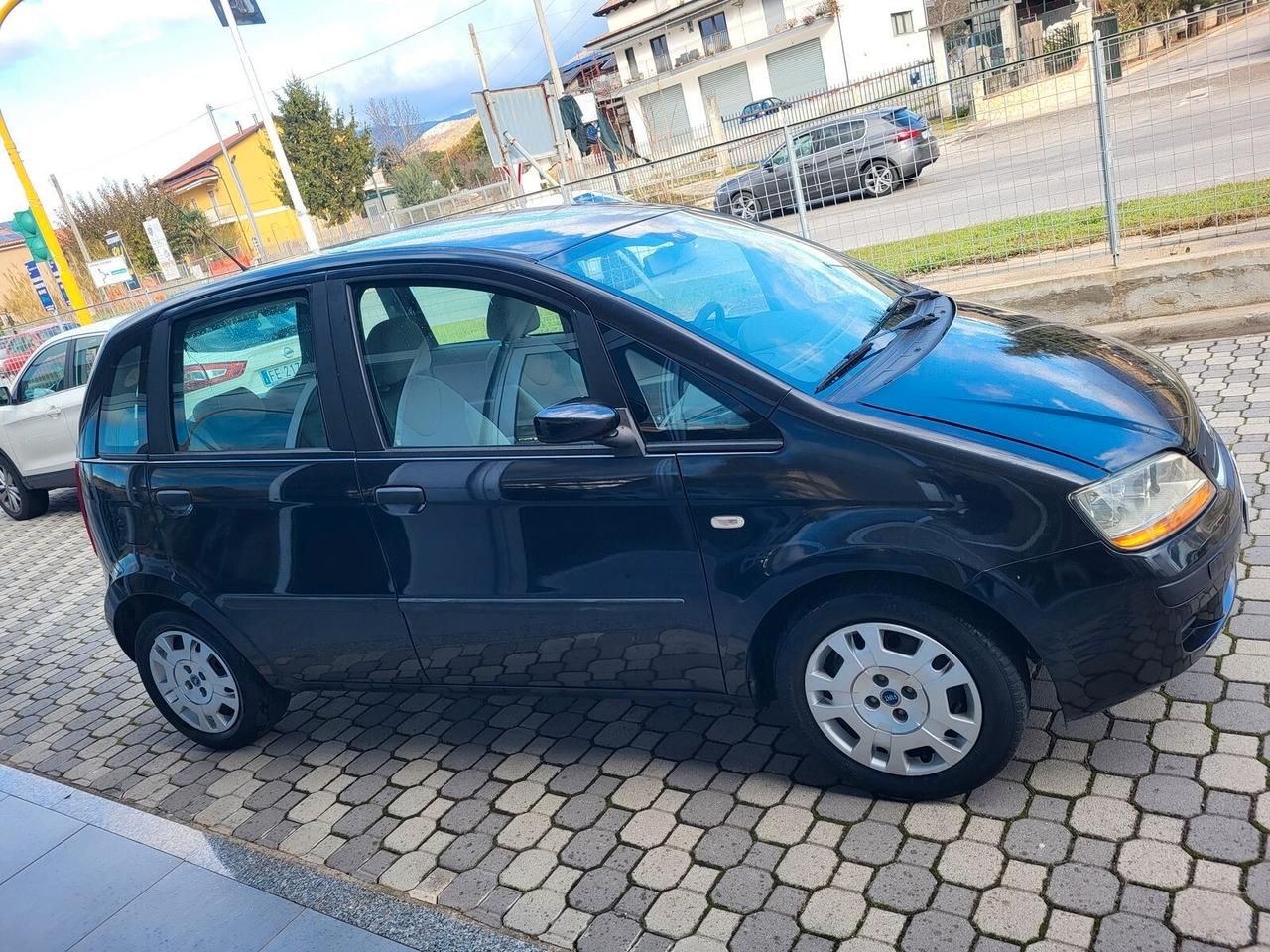 Fiat Idea 1.3 Multijet 70 CV - MOLTO BELLA - FRIZIONE NUOVA