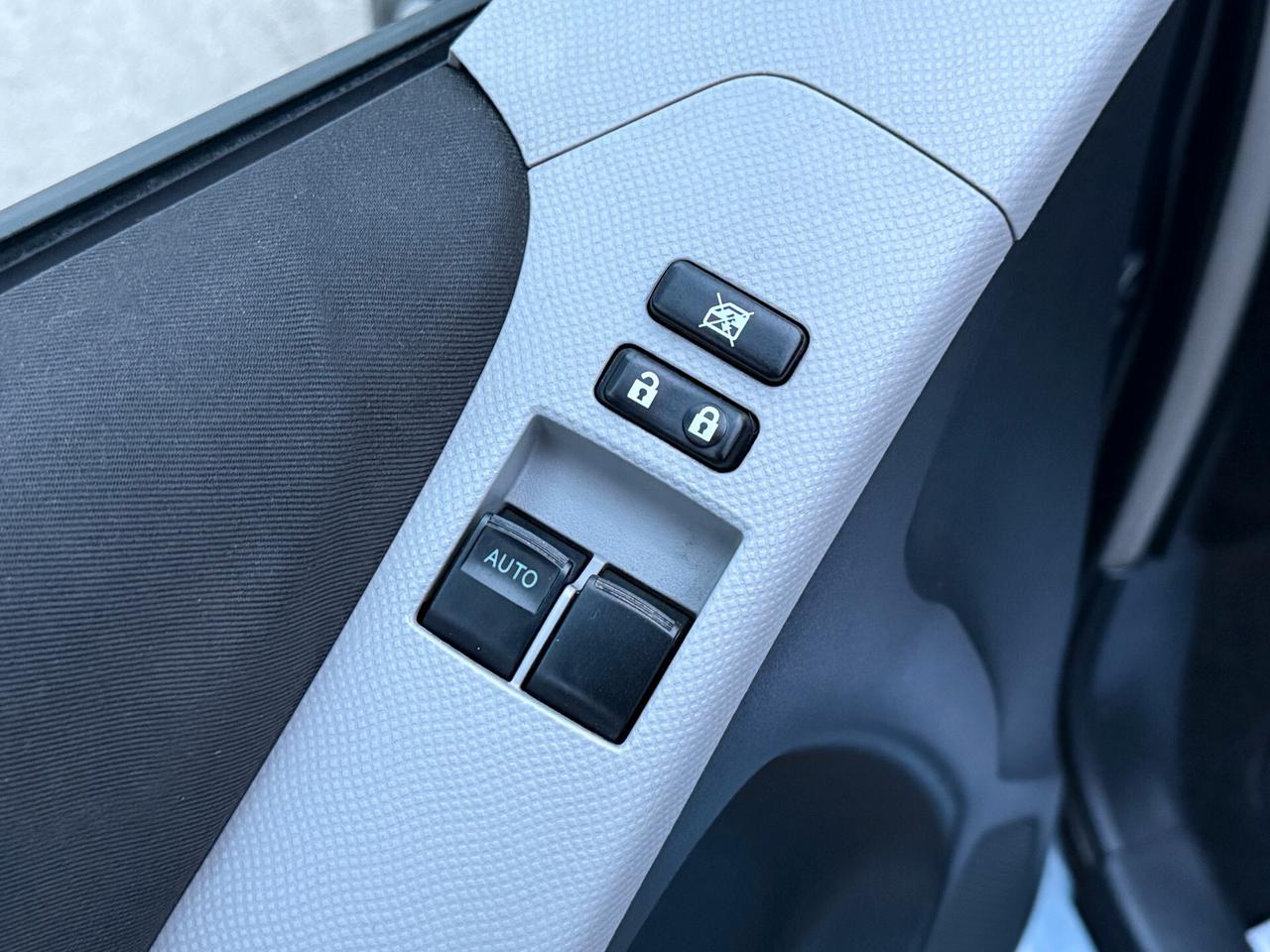 Toyota Yaris 1.0 5 Porte SOLI KM 103.000 - 2009