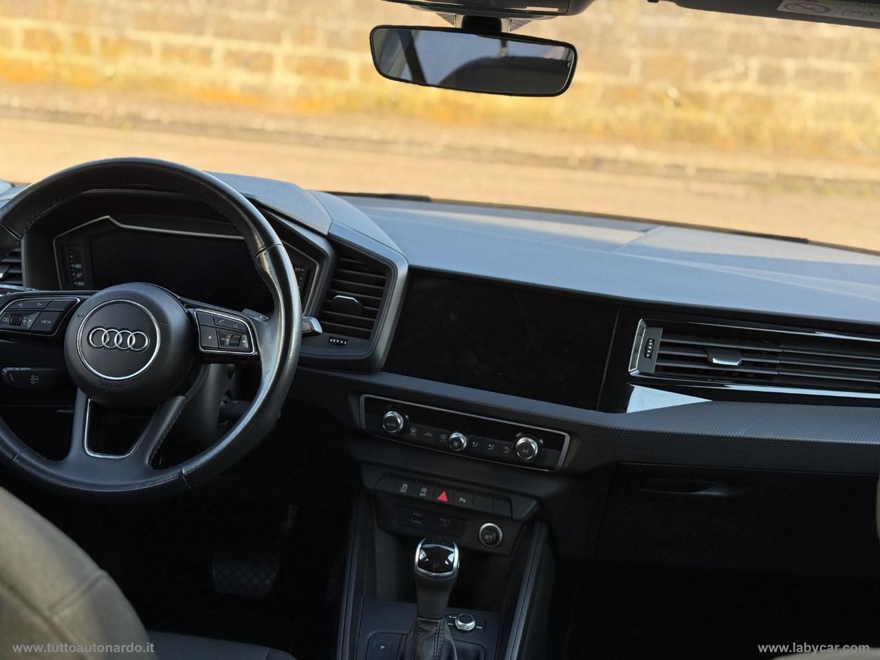 AUDI A1 SPB 35 TFSI S tronic Identity Black