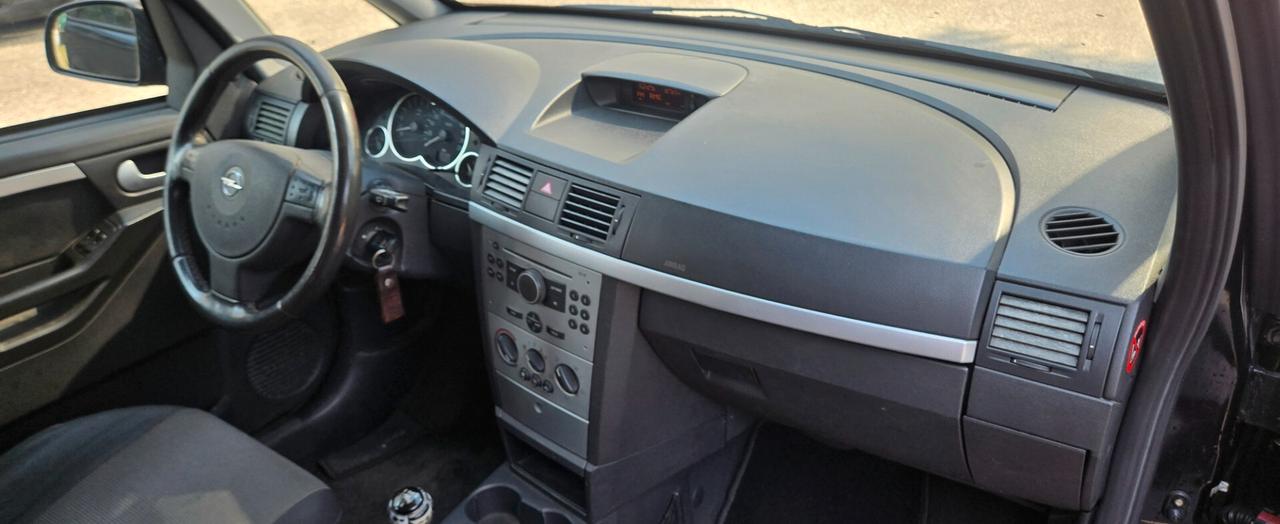 Opel Meriva 1.4 16V Cosmo