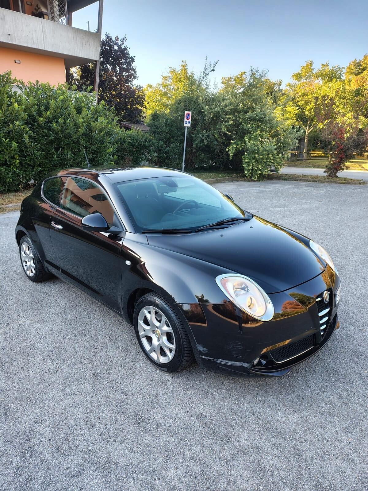 Alfa Romeo MiTo 1.3 JTDm-2 95 CV S&S Distinctive Sport Pack