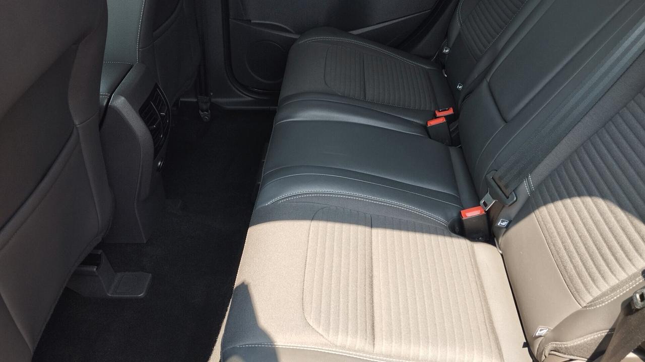 FORD KUGA 1.5 TDCI-AUTO-RETROC-GARANZIA FULL
