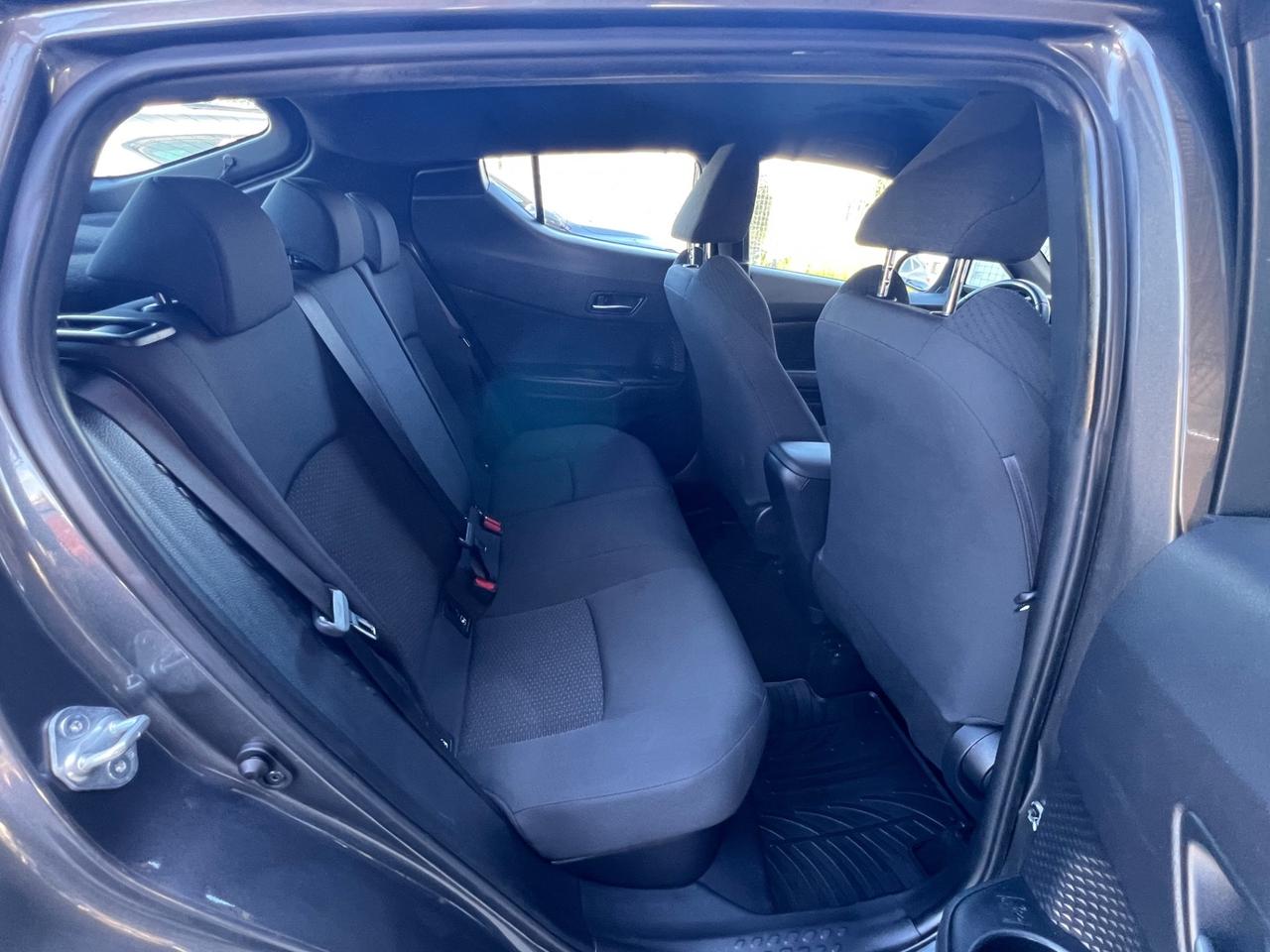 Toyota C-HR 1.8 Hybrid E-CVT 2WD Business FINANZIABILE