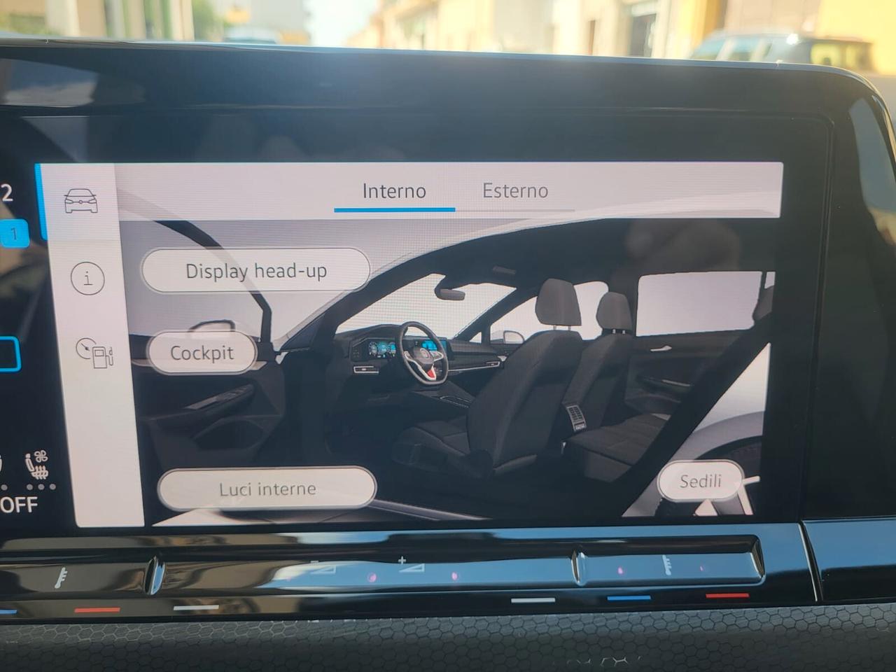 Volkswagen Golf GTI 2.0 DSG 245 CV/PELLE VIENNA / TETTO APRIBILE / FARI IQ...