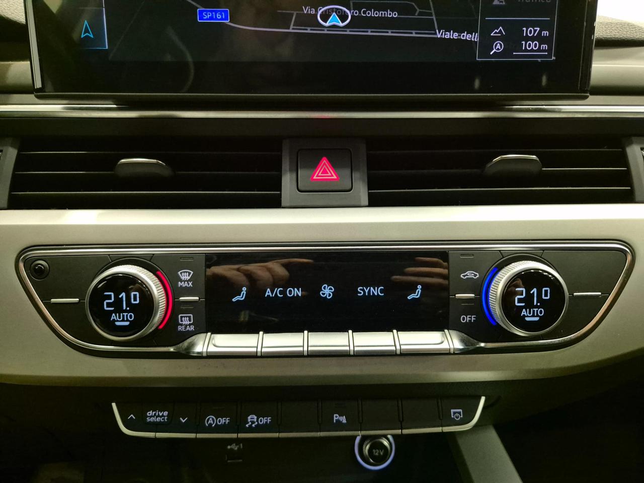 Audi A4 Avant 40 2.0 tdi S Line edition 190cv s-tronic - ACC/Lim - Sens. Park.