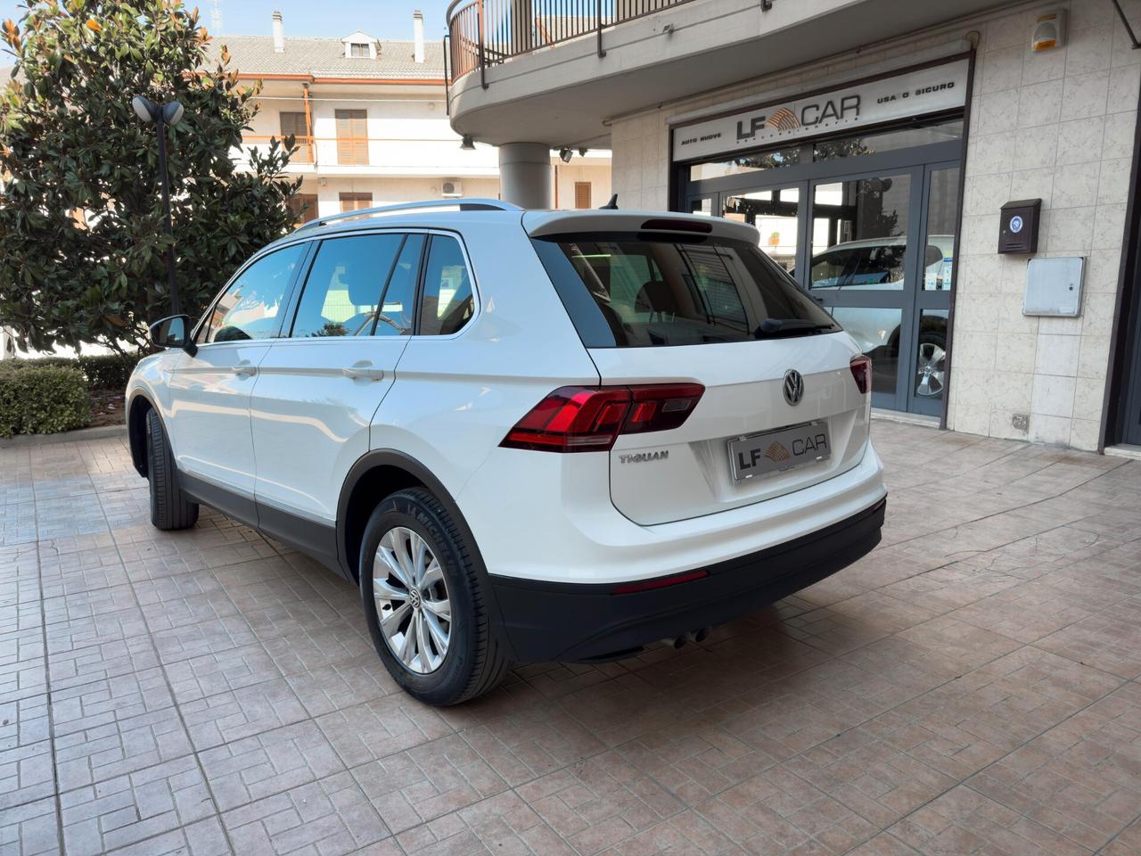 Volkswagen Tiguan 2.0 TDI SCR DSG Business BlueMotion Technology 150 cv