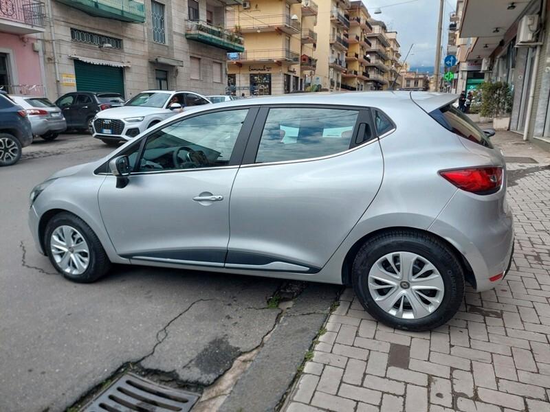Renault Clio dCi 8V 75 CV Start&Stop 5 porte Energy Duel2
