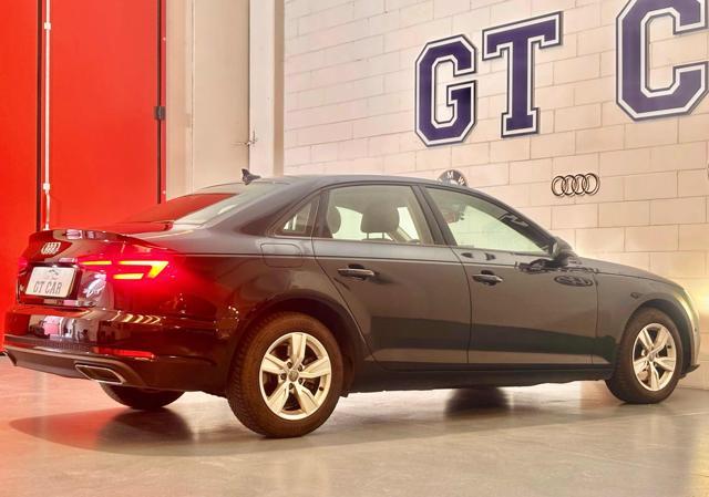 AUDI A4 35 TDI S tronic Sport