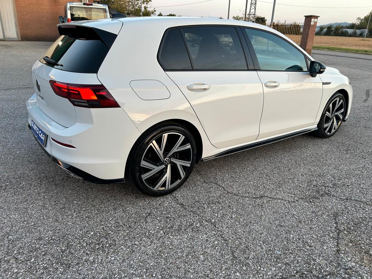 Volkswagen Golf 2.0 TDI 150 CV DSG SCR R-Line