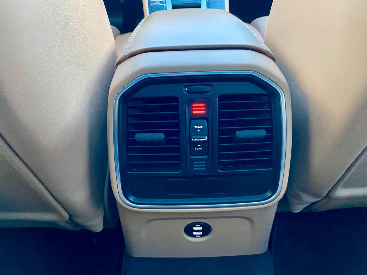 Porsche Macan 2.0 245cv pdk