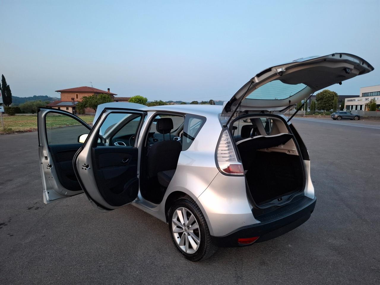 Renault Scenic Scénic XMod 1.5 dCi 110CV S&S Bose