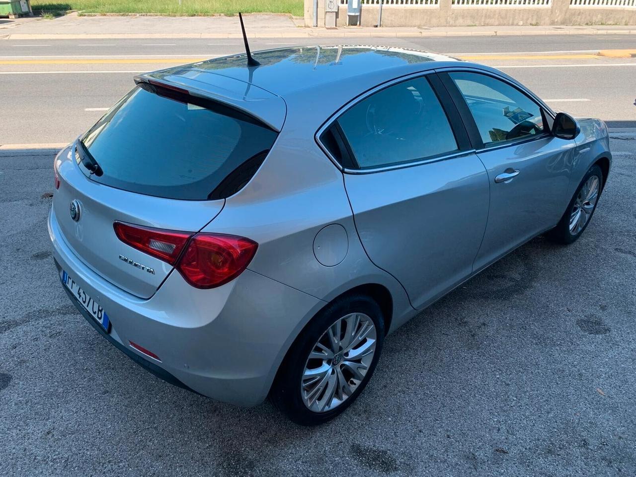 Alfa Romeo Giulietta 1.6 JTDm-2 120 CV Neopat.