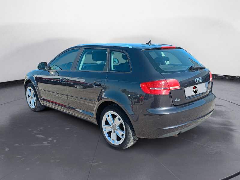 AUDI A3 Sportback 1.6 tdi Ambition