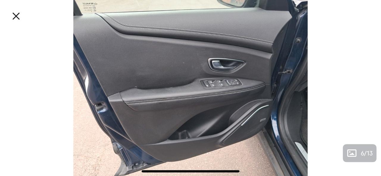 Renault Grand Scenic 7 posti 5 anni di garanzia