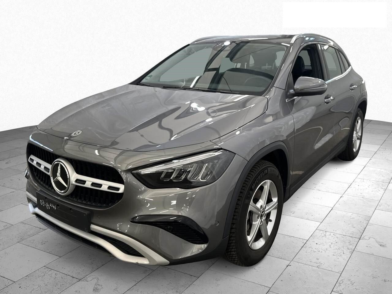 Mercedes-Benz GLA 180 GLA 180 d 8G-DCT (mod. 2025) NAVI + CAMERA + PELLE + LED