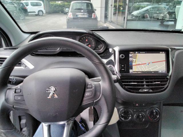 PEUGEOT 208 VTi Style 82cv