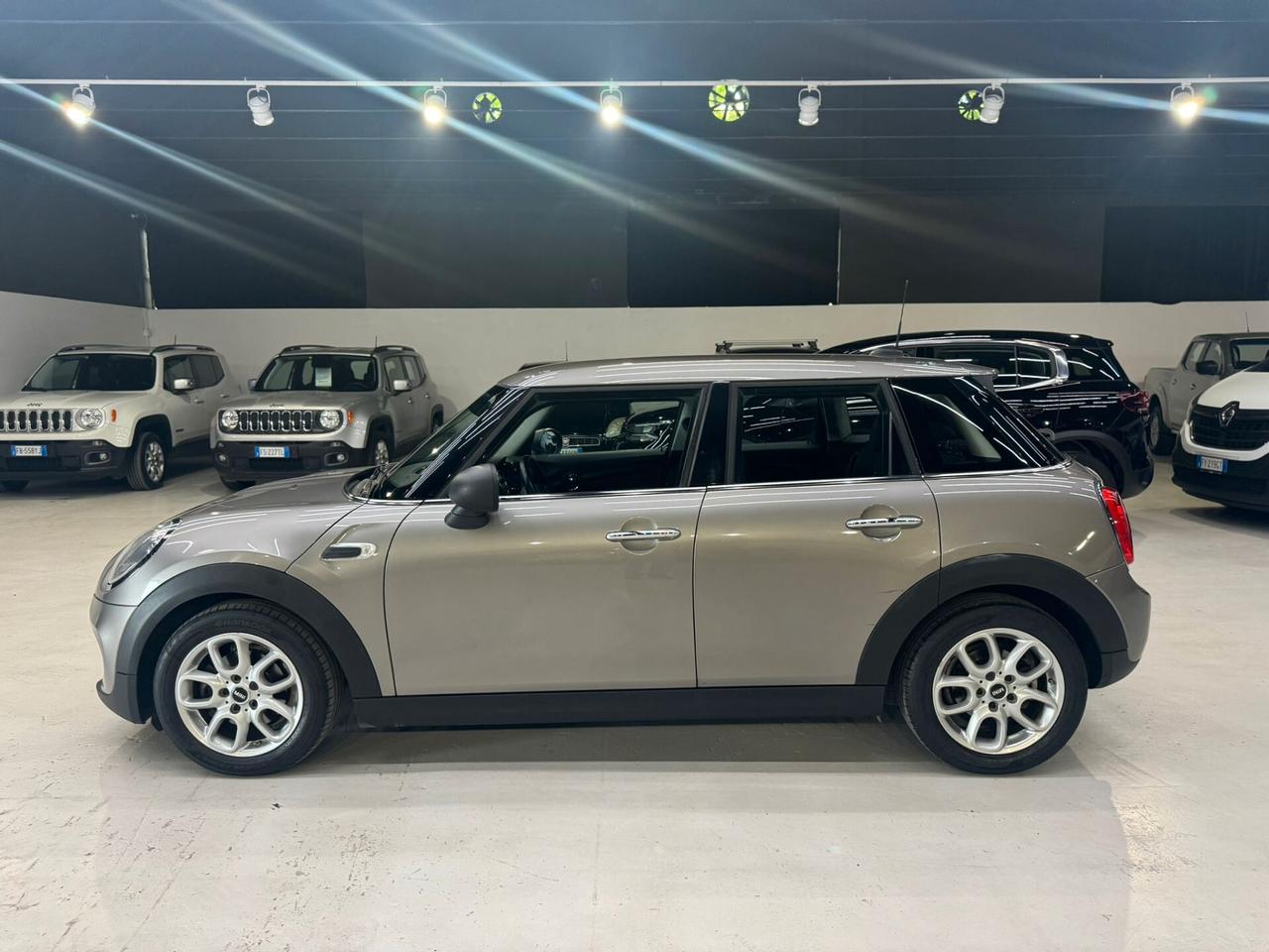 MINI COOPER NEOPATENTATI
