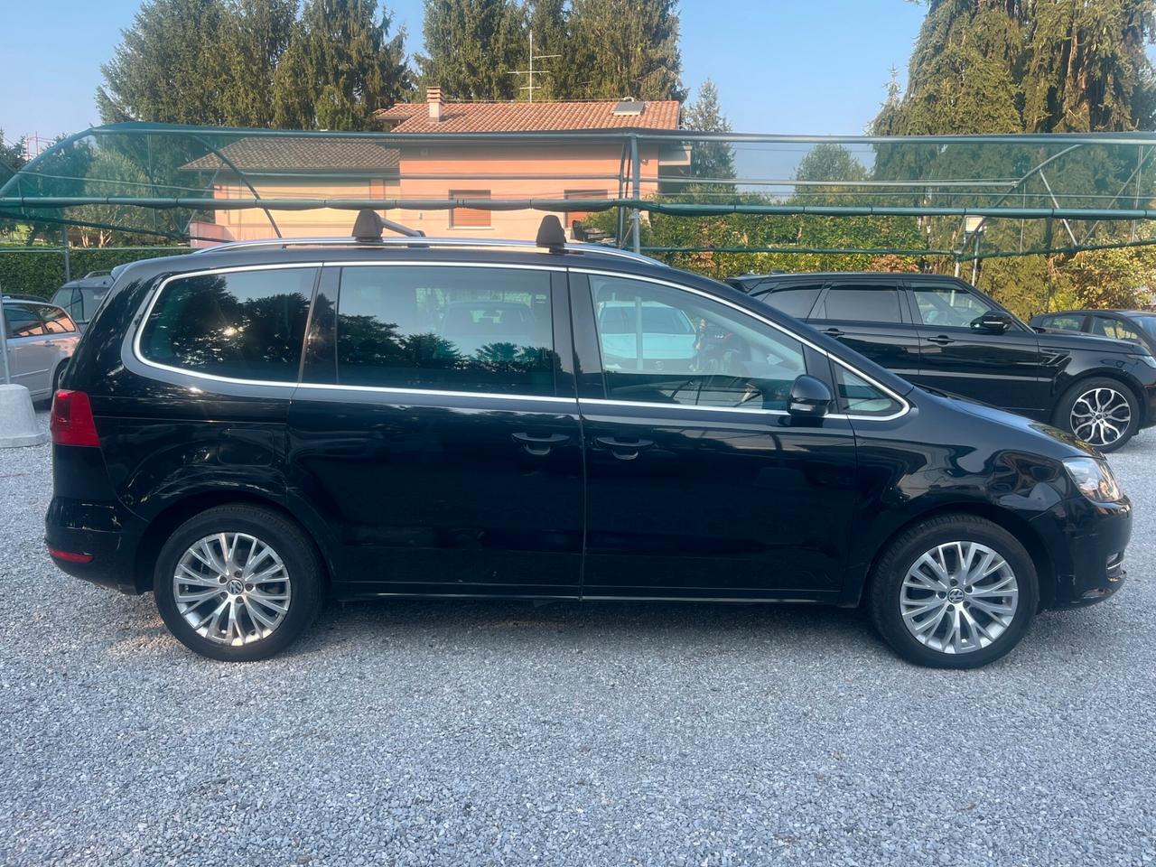 Volkswagen Sharan 2.0 TDI DSG Highline BlueMotion Technology 7 posti