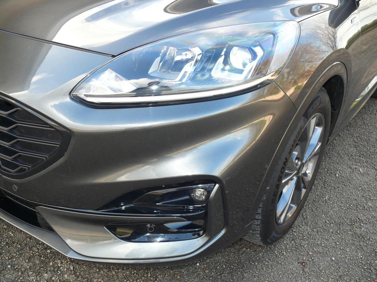Ford Kuga ST-Line (M1253)