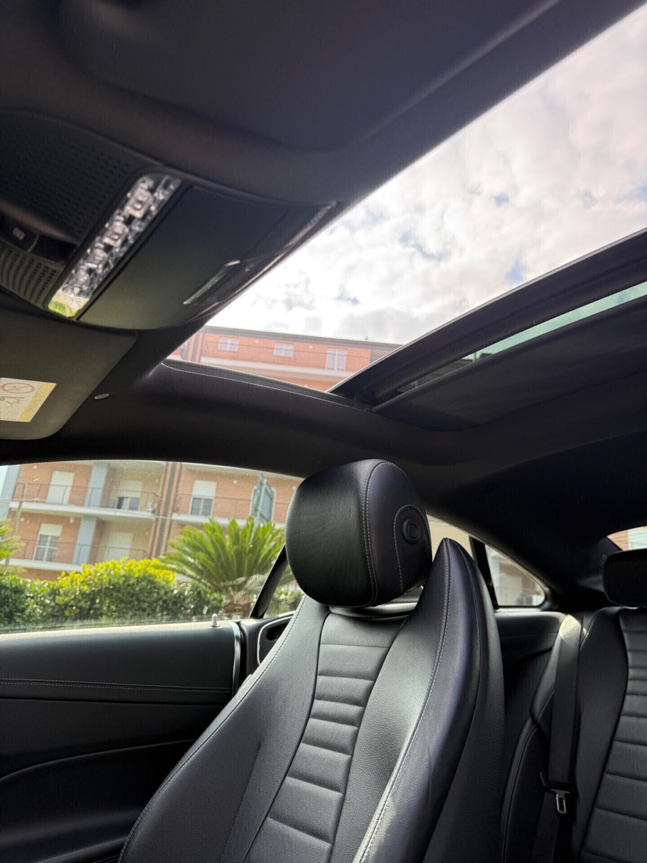 Mercedes-benz E 220 d Auto Premium Plus