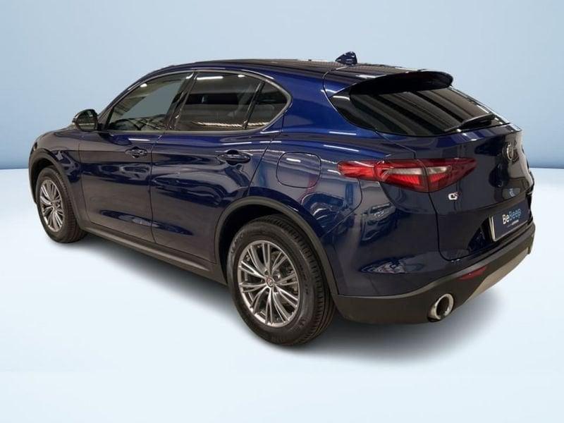 Alfa Romeo Stelvio 2.2 T BUSINESS Q4 210CV AUTO MY19