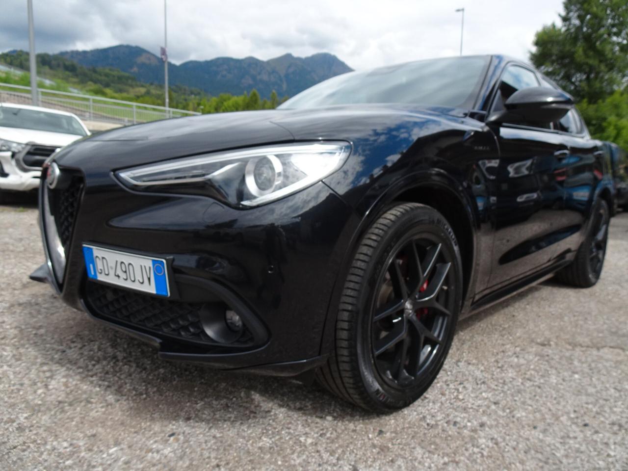 Alfa Romeo Stelvio 2.2 Turbodiesel 210 CV AT8 Q4 Veloce