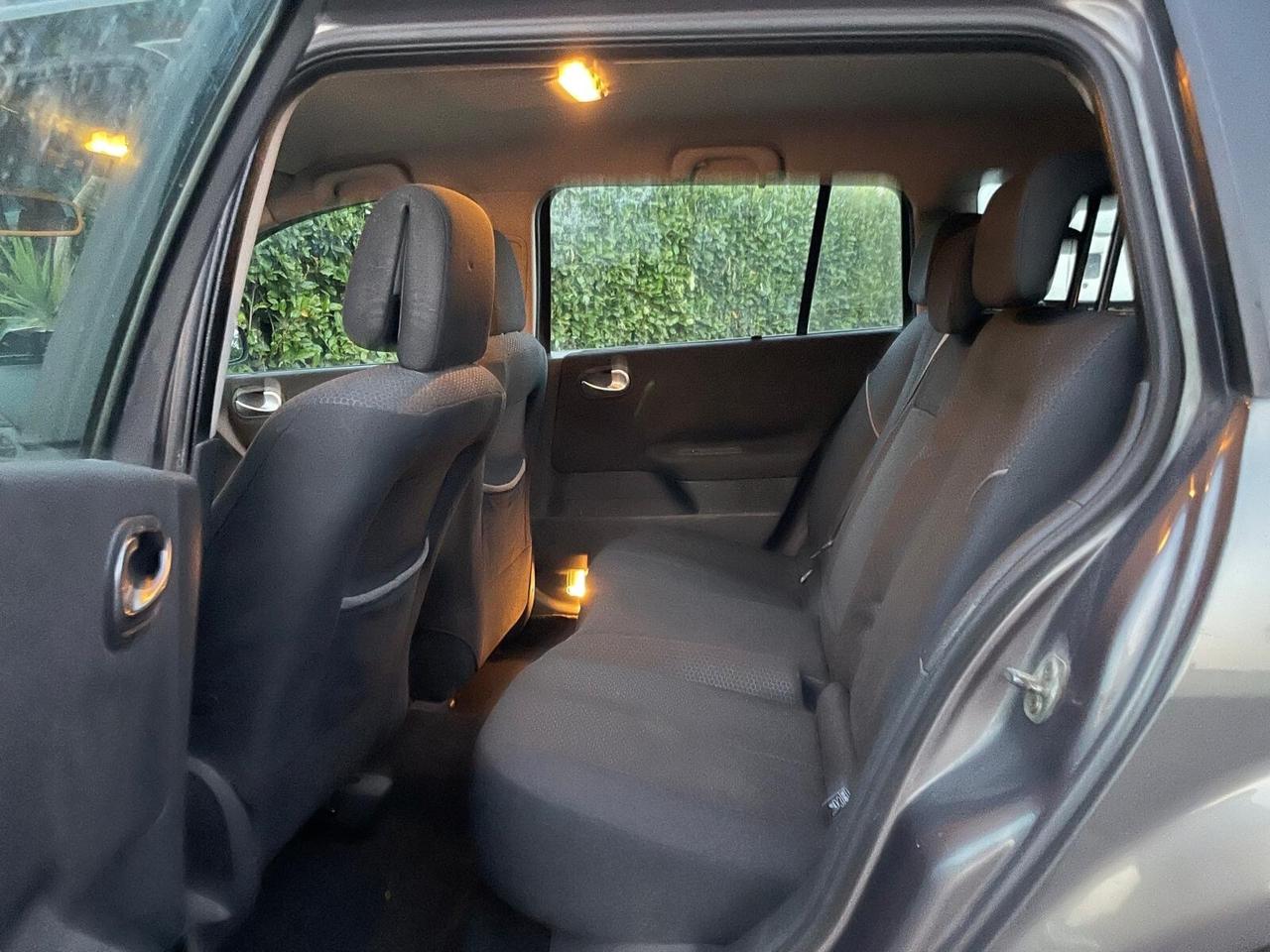 Renault Mégane 1.9 dCi 5 porte Luxe Dynamique