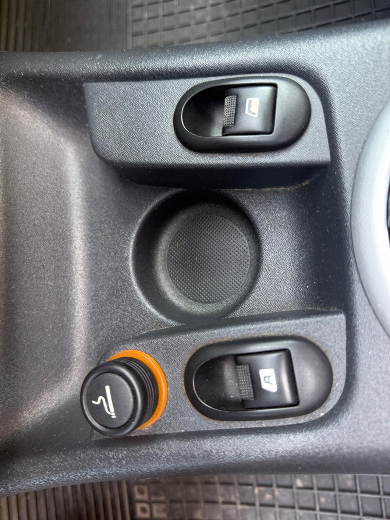 Citroen C3 1.4 Pluriel - Ok Neopatentati