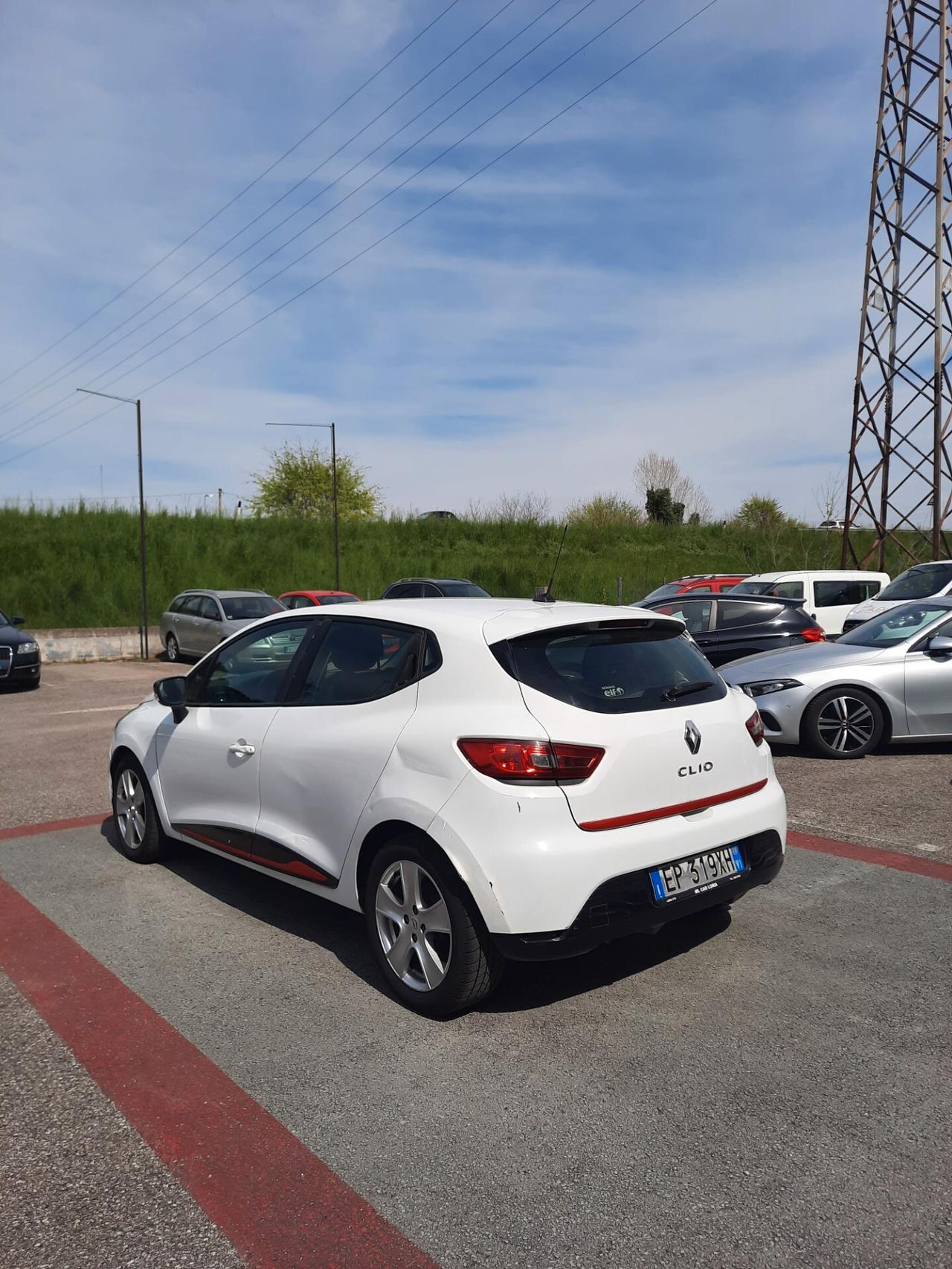 Renault Clio 1.2 75CV 5 porte Live OK NEOPATENTATI