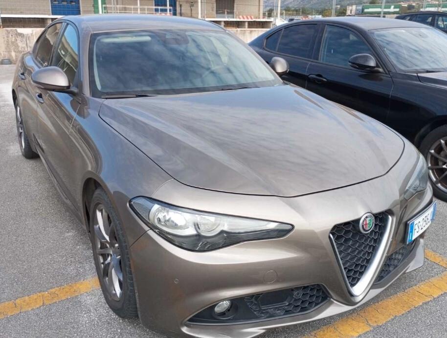 Alfa Romeo Giulia 2.2 Turbodiesel 180 CV Super PREZZO REALE