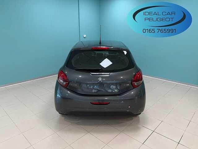 Peugeot 208 PureTech 82 5 porte Allure