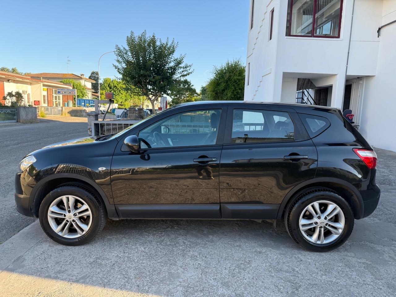 Nissan Qashqai 1.5 dCi 6MARCE POCHI KM 2013