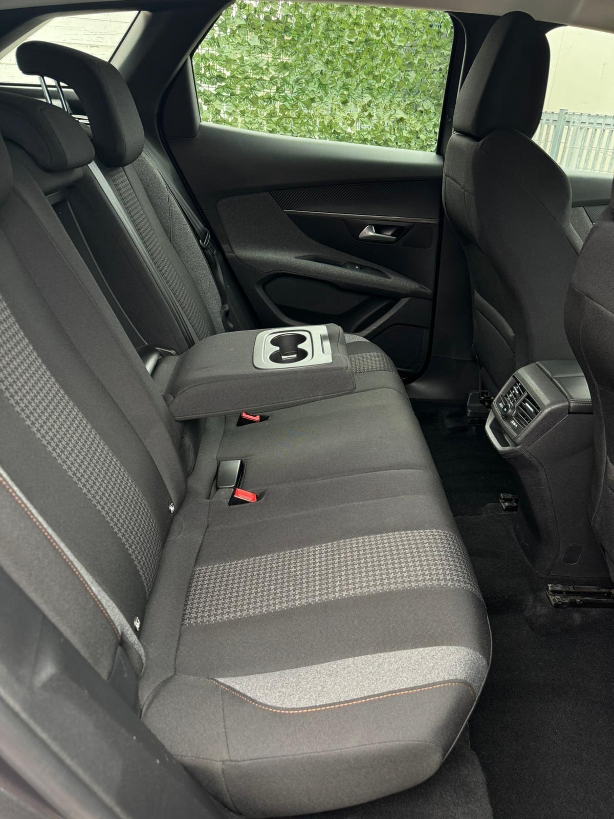 Peugeot 3008 BlueHDi 130 S&S EAT8 Allure garanzia