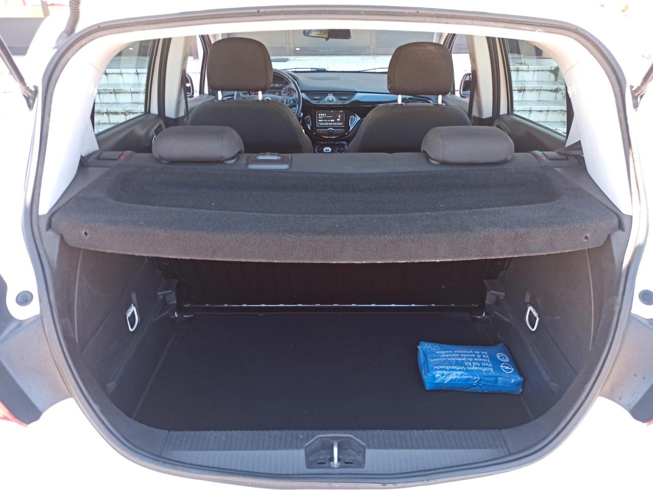 Opel Corsa 1.4 90CV GPL Tech 5 porte Black Edition