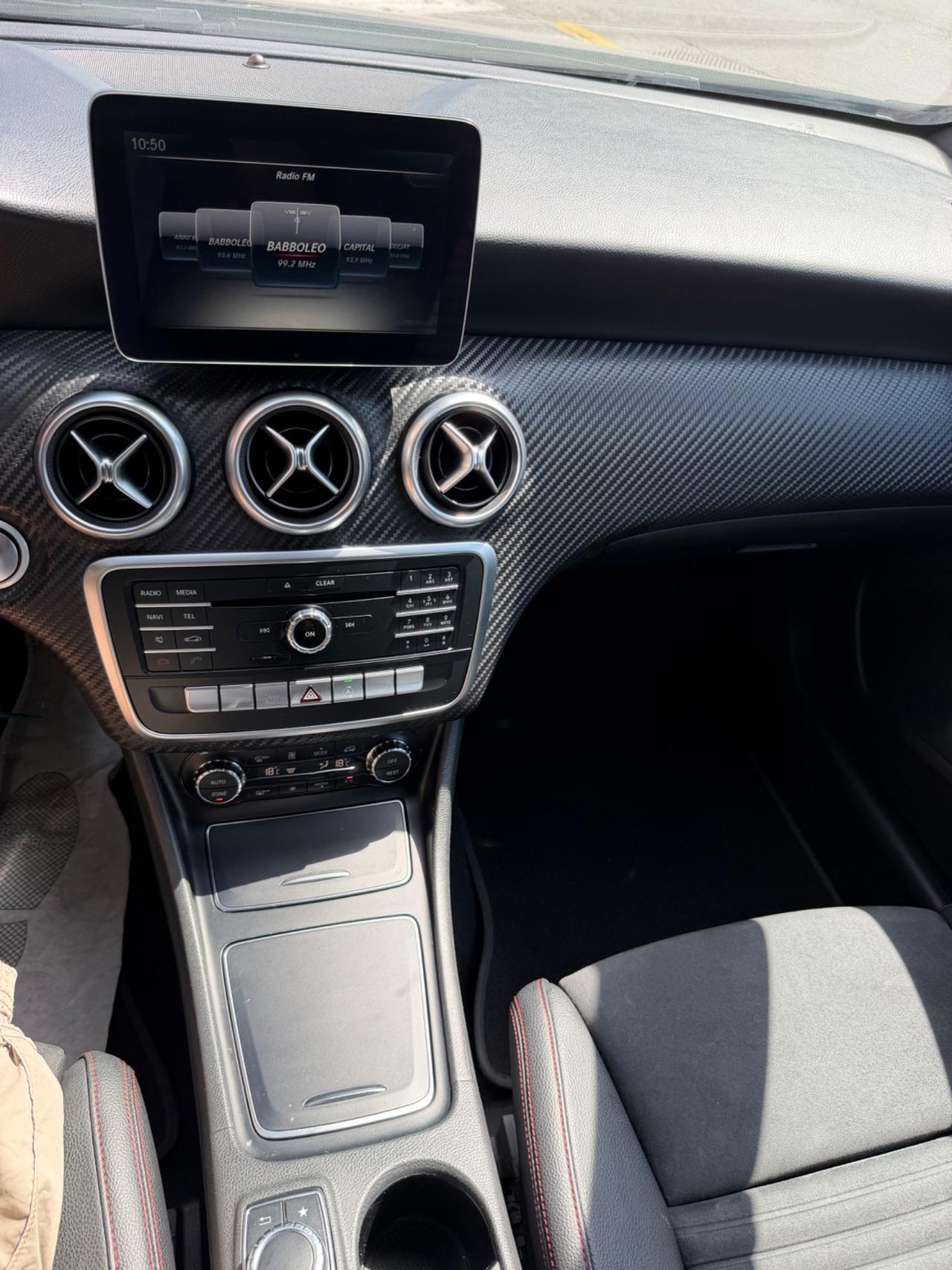 MERCEDES A200CDI 4 MATIC PREMIUM AUTOMATICO