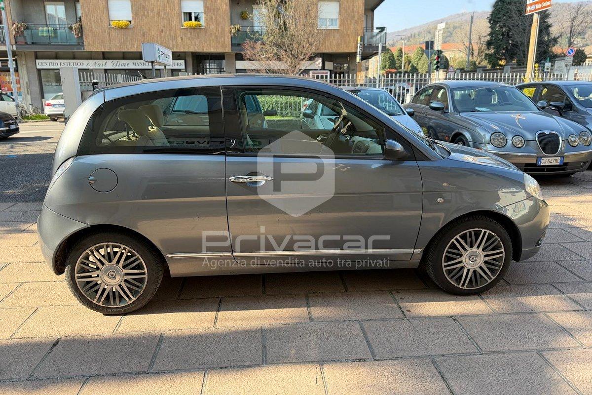 LANCIA Ypsilon 1.4 Argento